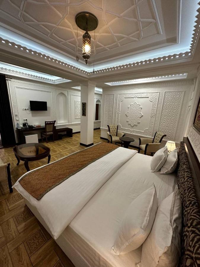Shahristan Plaza Hotel Bukhara Bagian luar foto